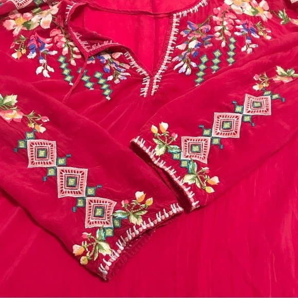 Johnny Was Vanessa Georgette Embroidered Tunic Size Medium - Picture 7 of 16